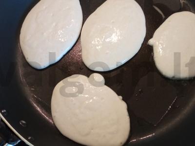 Pusryčių blynai su kefyru Žingsnis 4