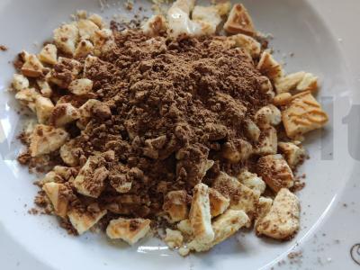 Desertiniai triufeliai su levandomis, žemės riešutais ir konjaku Žingsnis 4