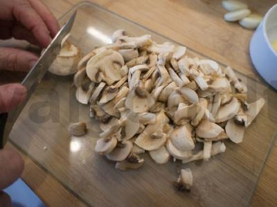 Rizotas iš rizoni su pievagrybiais Žingsnis 2