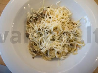 Rizotas iš rizoni su pievagrybiais pagrindine nuotrauka