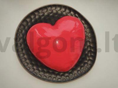 Mousse tortas širdies formos su uogomis pagrindine nuotrauka