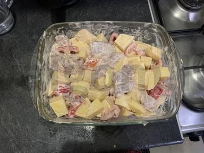 Trojų ingredientų troškinys Žingsnis 2