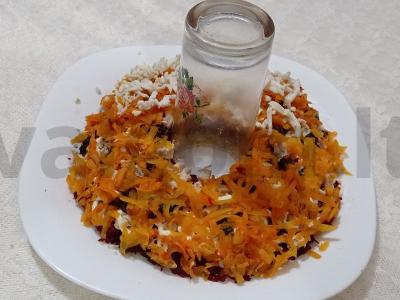 „Granatų apyrankė“ su riešutais ir džiovintais slyvomis Žingsnis 3