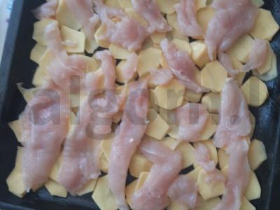 Prancūziškas mėsos patiekalas su vištiena ir pomidorais Žingsnis 2