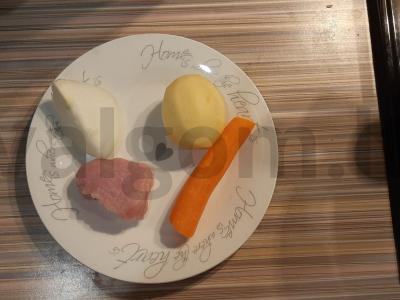 Vaikiškas sriuba „Ogonėlis“ Žingsnis 1