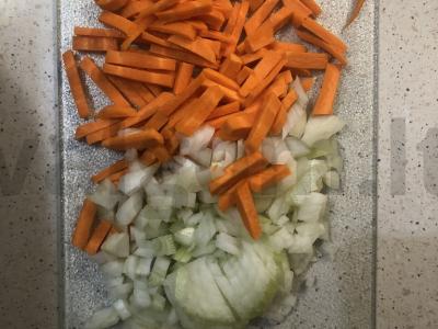 Namų plovas iš kiaulienos Žingsnis 1