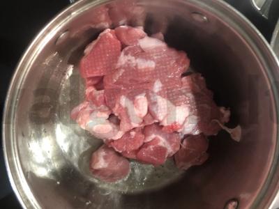 Namų plovas iš kiaulienos Žingsnis 2