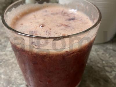 Alkoholinis gėrimas „Raudonoji vyšnia“ pagrindine nuotrauka