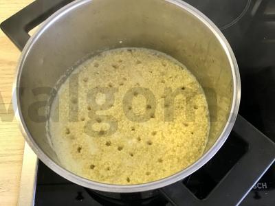 Pšenių košė su medumi ir migdolais Žingsnis 2