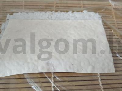 Ritinis su agurku ir karališkais krevetėmis Žingsnis 1