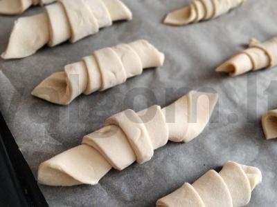 Kruasanai be įdaro Žingsnis 3