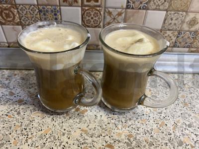 Kava „Glace su vaniliniu ledais“ pagrindine nuotrauka