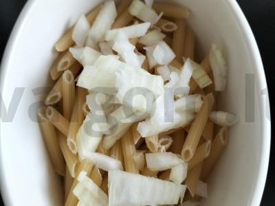 Patiekta makaronai piene Žingsnis 2