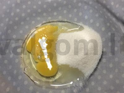 Braškių blynai su kokosu Žingsnis 1