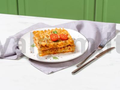 Lasagna su naminiu faršu pagrindine nuotrauka