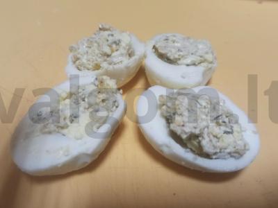 Meksikietiškai įdaryti kiaušiniai pagrindine nuotrauka