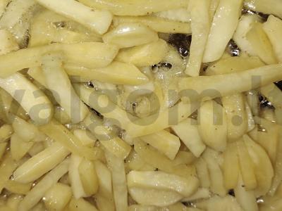 Keptas bulves su žiediniais kopūstais ir marinuotu agurku Žingsnis 2