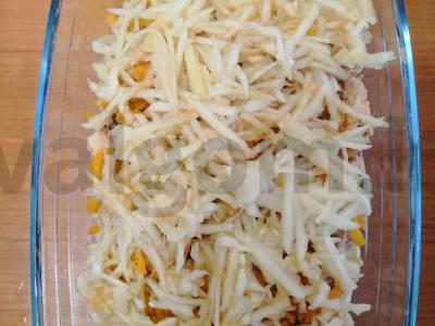 Salotas „Mimoza“ su konservuota upėtakiu ir obuoliu Žingsnis 9