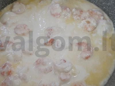Funchosa su krevetėmis grietinėlės padaže vakarienei Žingsnis 5