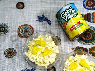 Ananasų salotas su vištienos krūtinėle, sūriu ir prieskoniais Žingsnis 5