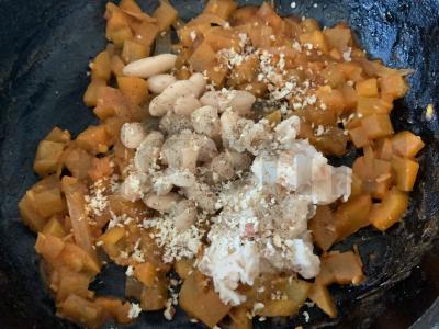 Lobio su baklažanais ir pupelėmis Žingsnis 6