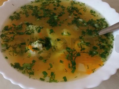 Žuvų kukulių sriuba pagrindine nuotrauka