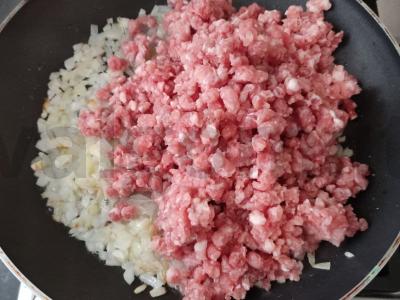 Patingėlių lazanja iš lavašo ir kiaulienos-jautienos faršo Žingsnis 1