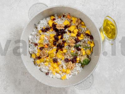 Salotos su baltu ir ruduoju ryžiu Žingsnis 4