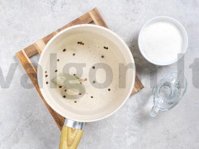 Marinatas skumbrėms Žingsnis 1