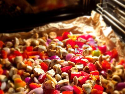 Salotas „Kepti daržovės su avinžirniais“ Žingsnis 2