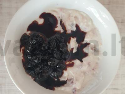 Varškės desertas su veganiškomis lazdelėmis Žingsnis 3