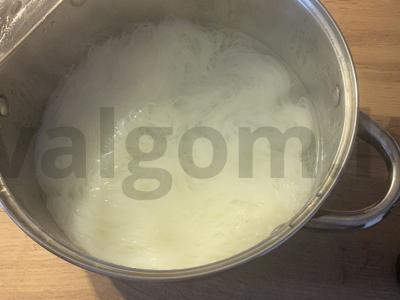 Funchosa su vištienos filė ir daržovėmis Žingsnis 1