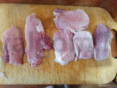 Kiaulienos kepsniai Žingsnis 1