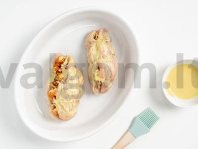 Kalakutienos filė su pekano riešutais ir džiovintomis slyvomis Žingsnis 2