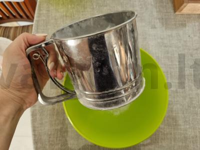 Namų kiaušinių makaronai Žingsnis 1