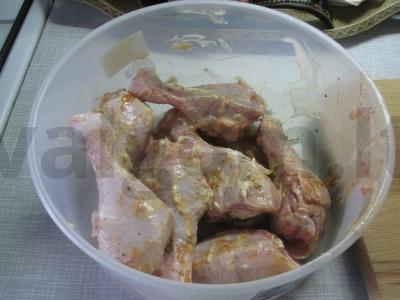 Troškinta vištienos blauzda Žingsnis 1