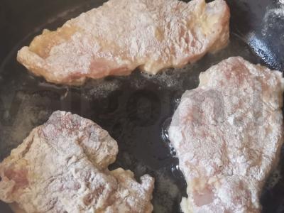 Kiaulienos kepsniai tešloje Žingsnis 7