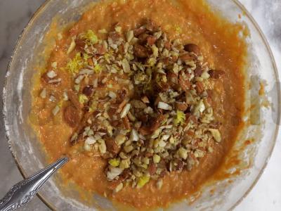 Morkų keksiukas „Kiškučio džiaugsmas“ Žingsnis 5