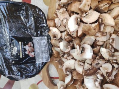 Česnakinis grybų padažas su vištiena Žingsnis 4