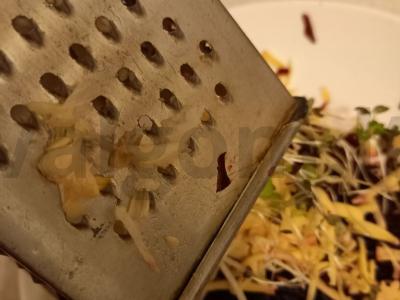 Salotas „Nauda“ su virtomis burokėliais ir varškės sūriu Žingsnis 4