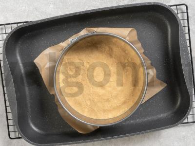 Klasikinis „Niujorko“ sūrio pyragas Žingsnis 3