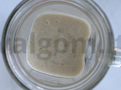 Ais-matča su bananų pienu Žingsnis 3