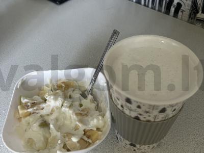 Baltyminis pusryčiai pagrindine nuotrauka