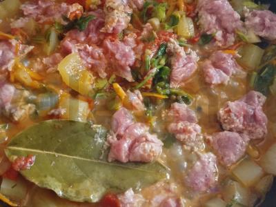 Makaronai su triušio faršu ir daržovėmis Žingsnis 3