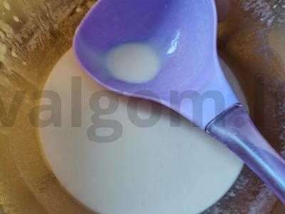 Skaniausi blynai su pienu ir verdančiu vandeniu Žingsnis 2