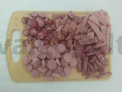 Sultinga mėsos solyanka su pomidorų sultimis Žingsnis 2