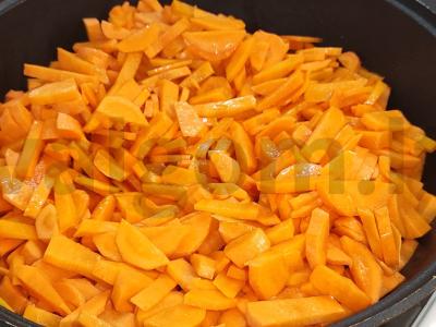 Cukinijų ikra su morkomis žiemai Žingsnis 3