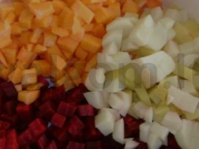 Vinegretas su žaliais žirneliais Žingsnis 2