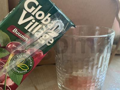 Pieno kokteilis „Juodųjų serbentų blyksnis“ Žingsnis 1