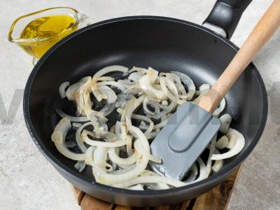 Piengrybiai su grietine Žingsnis 2